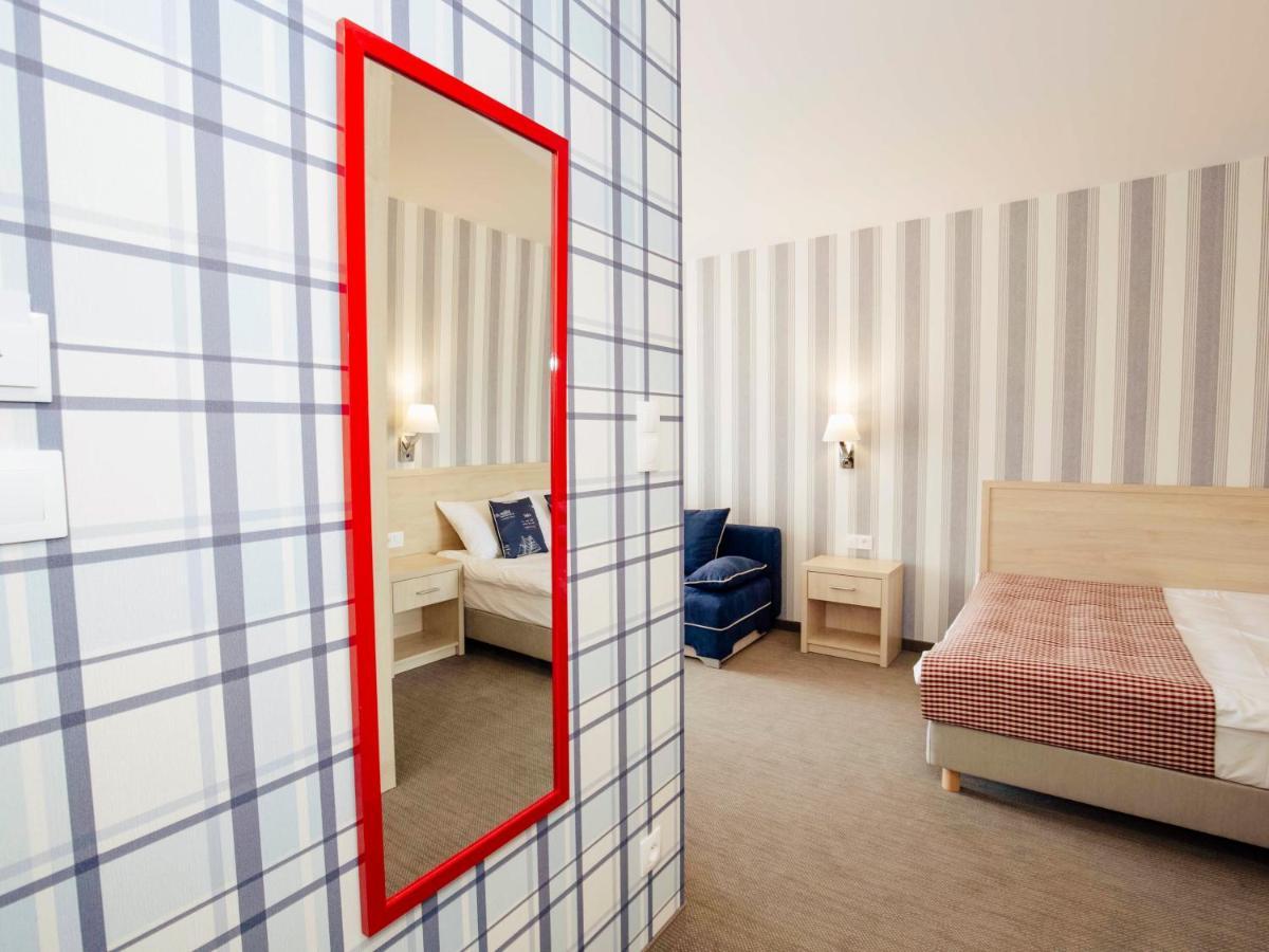 Porto Marina Hotel Krynica Morska Luaran gambar