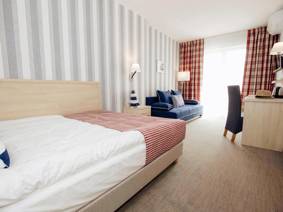 Porto Marina Hotel Krynica Morska Luaran gambar
